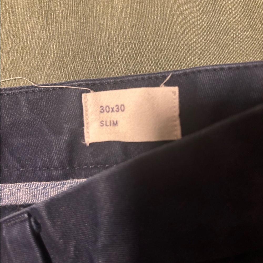 Old Navy Men's Chinos - navy Blue - Picture 3 of 4